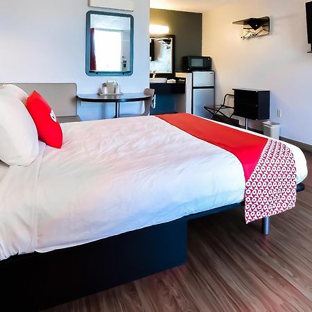 Oyo Hotel Valdosta Ga I-75 Екстериор снимка
