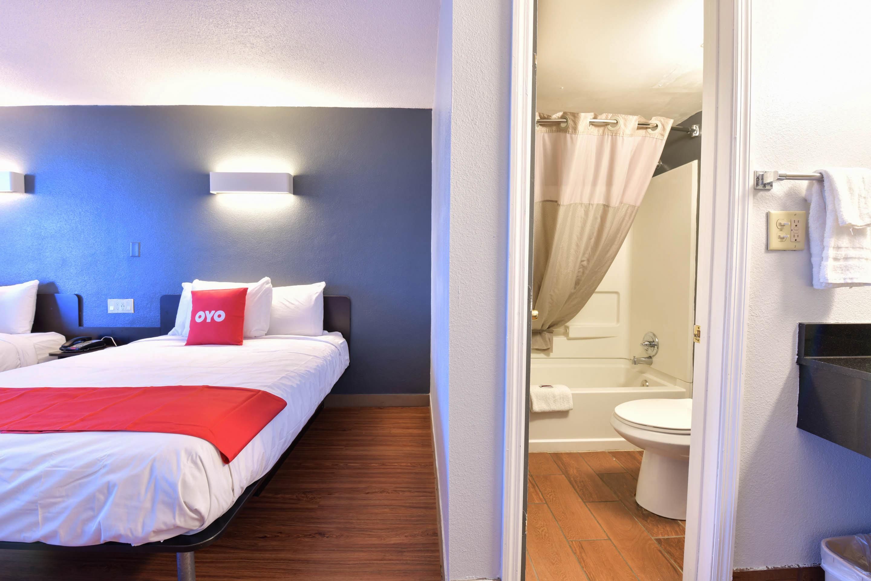 Oyo Hotel Valdosta Ga I-75 Екстериор снимка