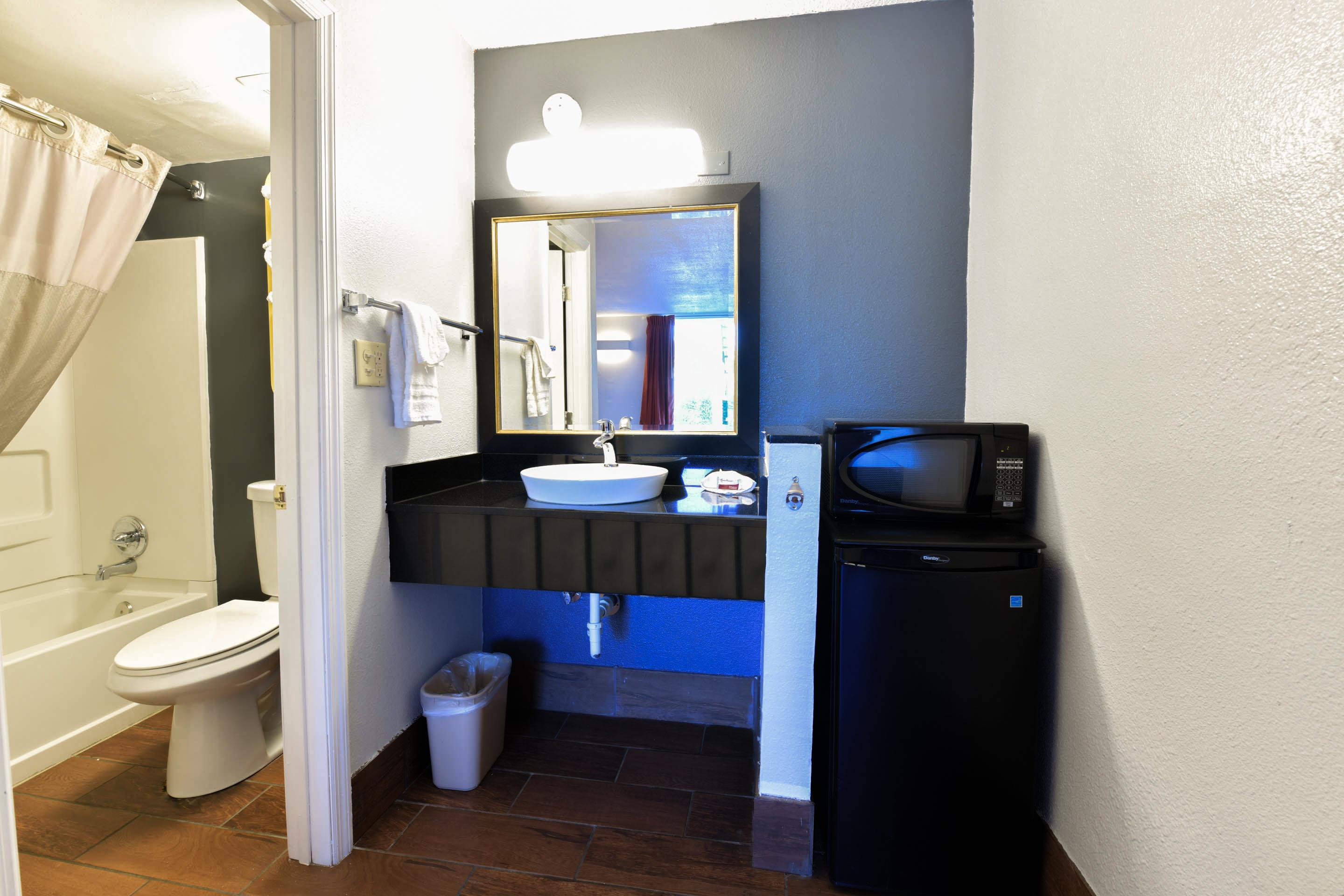 Oyo Hotel Valdosta Ga I-75 Екстериор снимка
