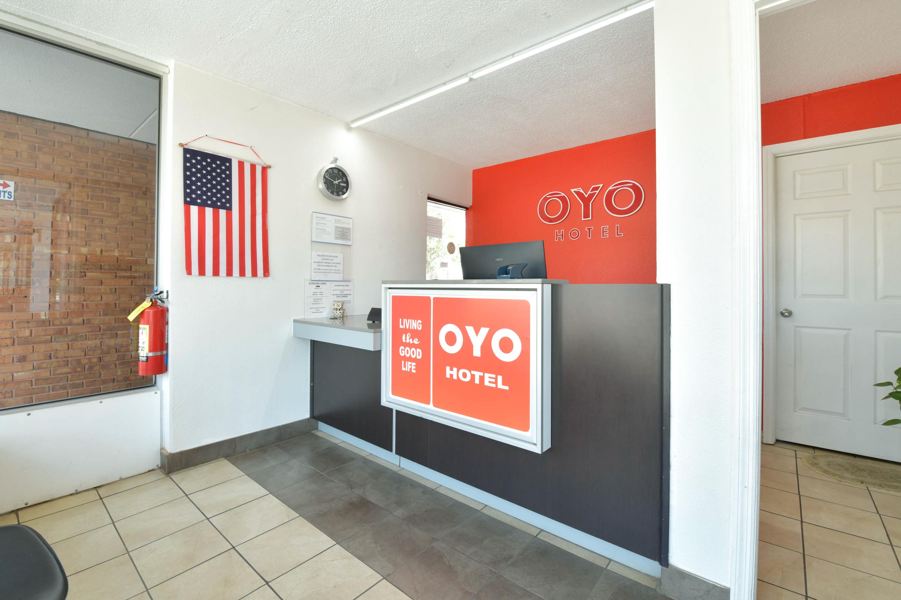 Oyo Hotel Valdosta Ga I-75 Екстериор снимка